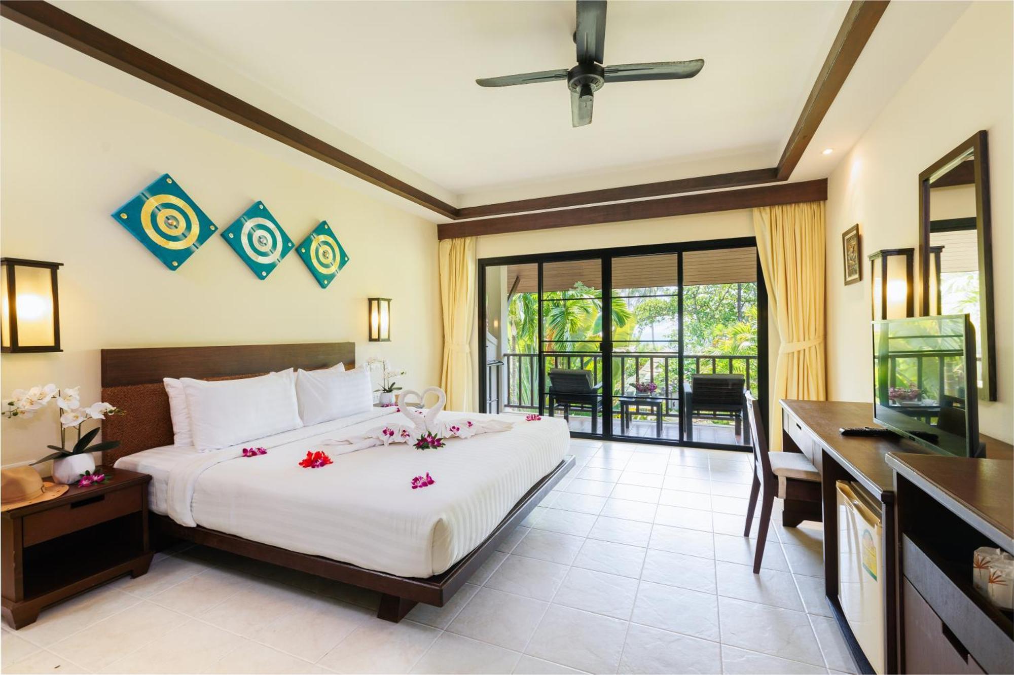 Nang Thong Bay Resort Khao Lak Exterior photo