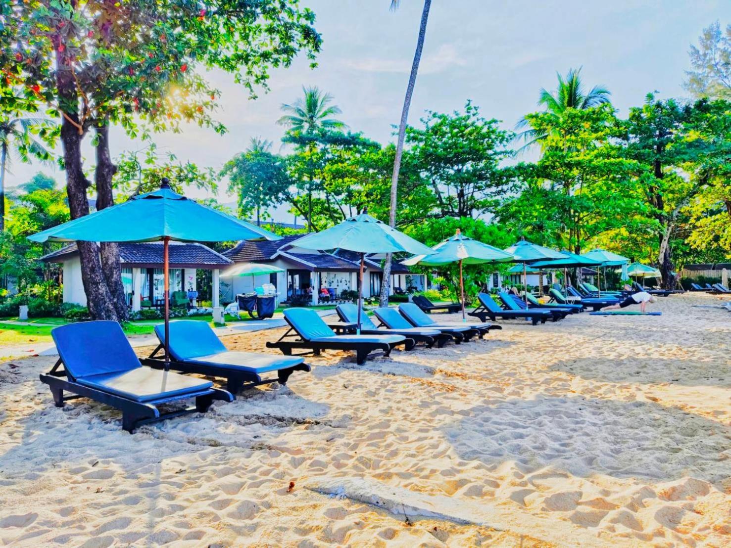 Nang Thong Bay Resort Khao Lak Exterior photo